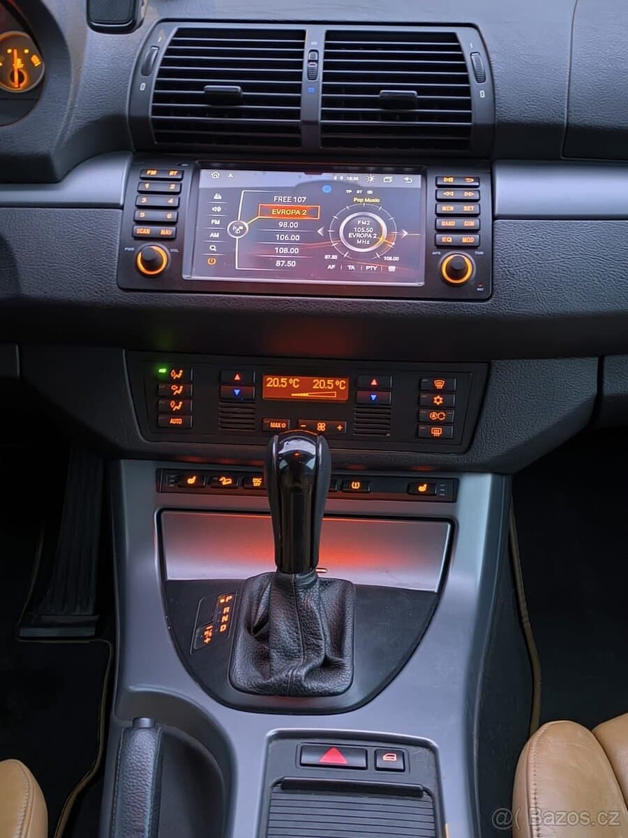 2005 BMW X5 - 12