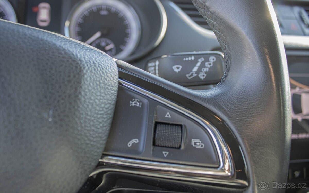 2017 Škoda OCTAVIA - 12