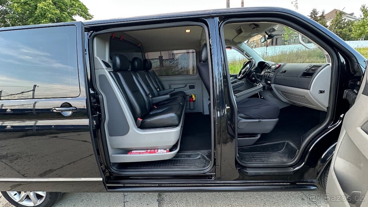 2011 Volkswagen TRANSPORTER - 12
