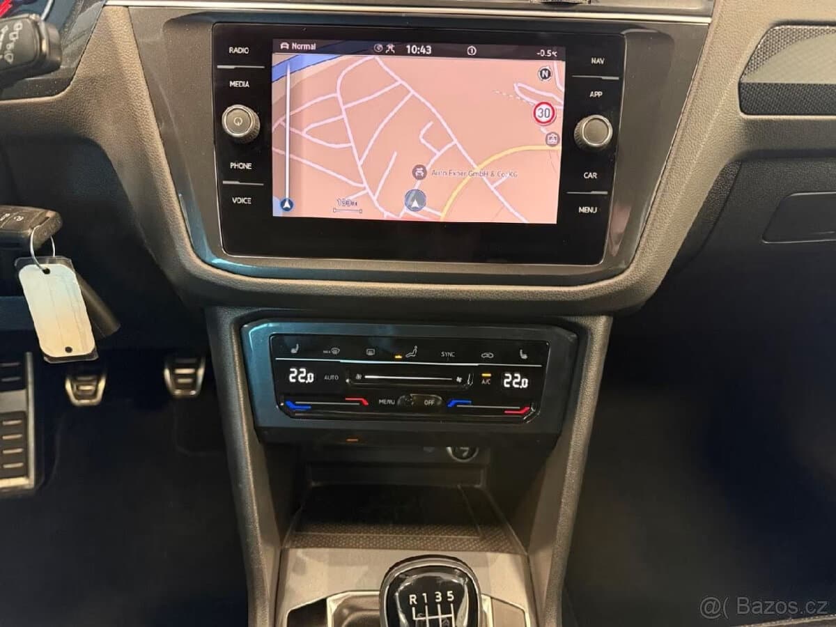 2021 Volkswagen TIGUAN - 12