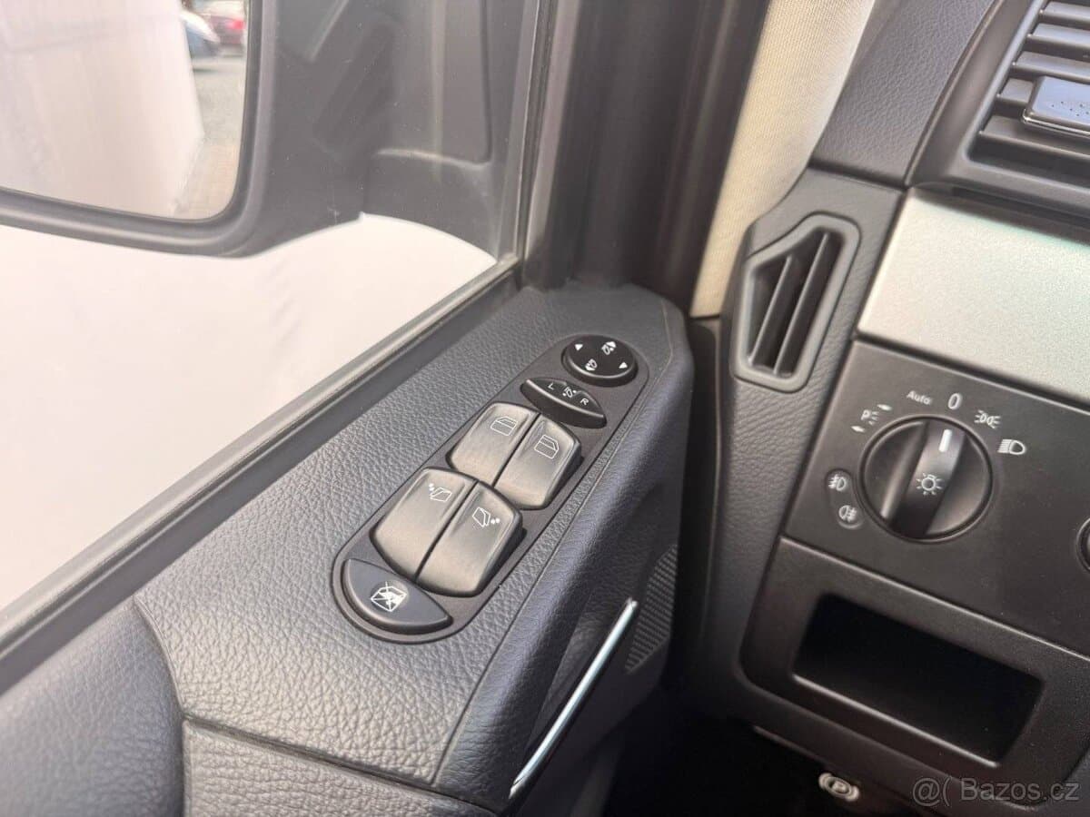 2014 Mercedes-Benz VIANO - 12