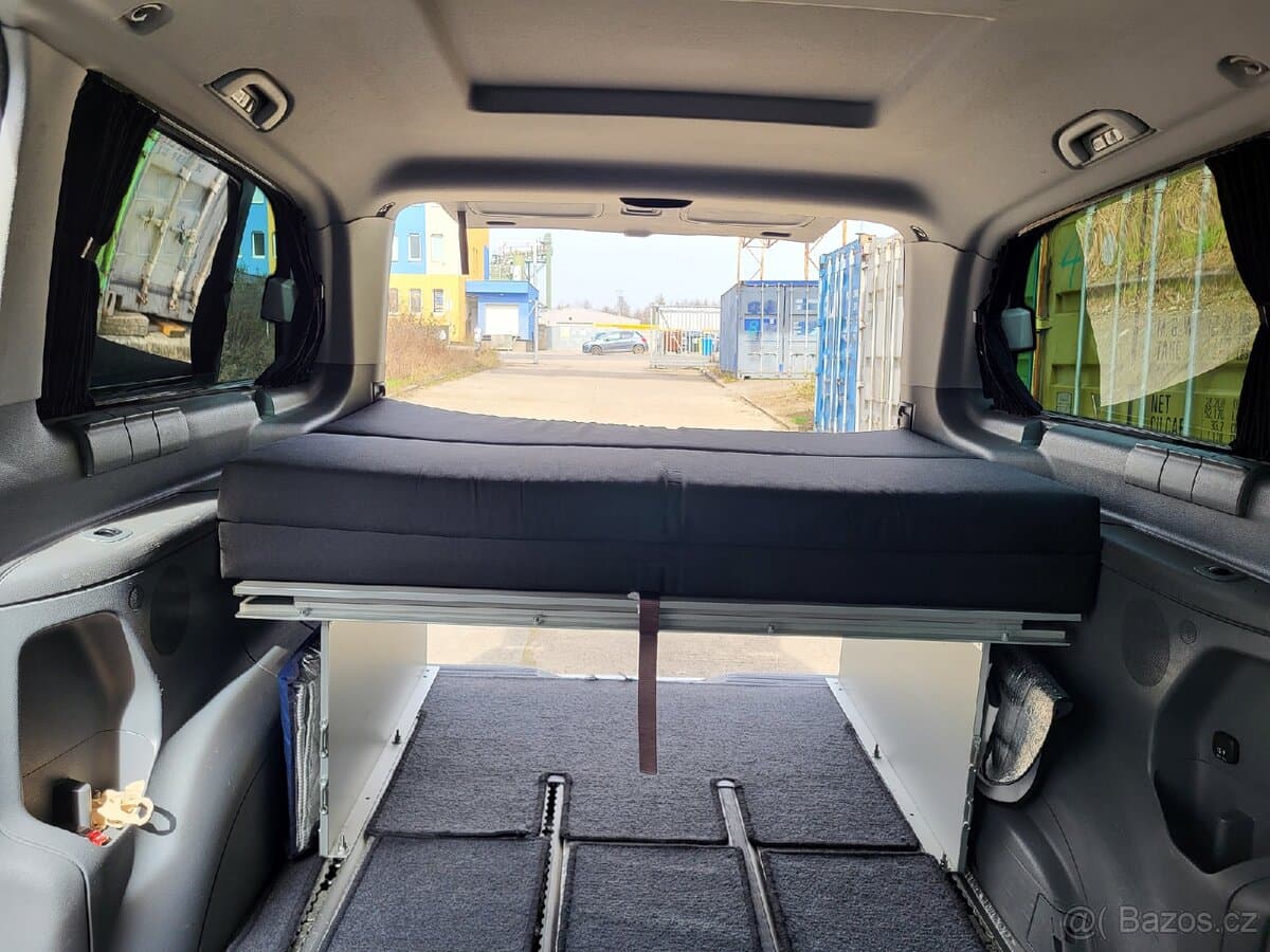 2009 Mercedes-Benz VIANO - 12