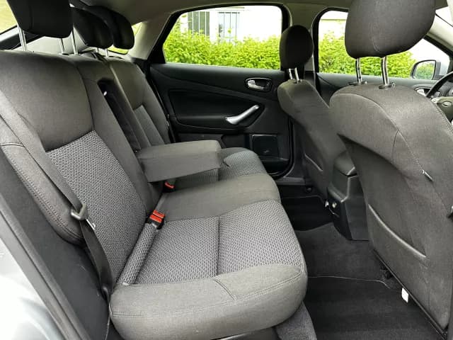 2009 Ford MONDEO - 12