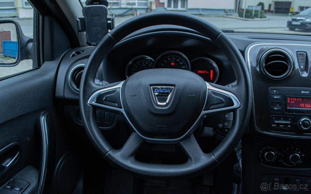 2019 Dacia LOGAN - 12