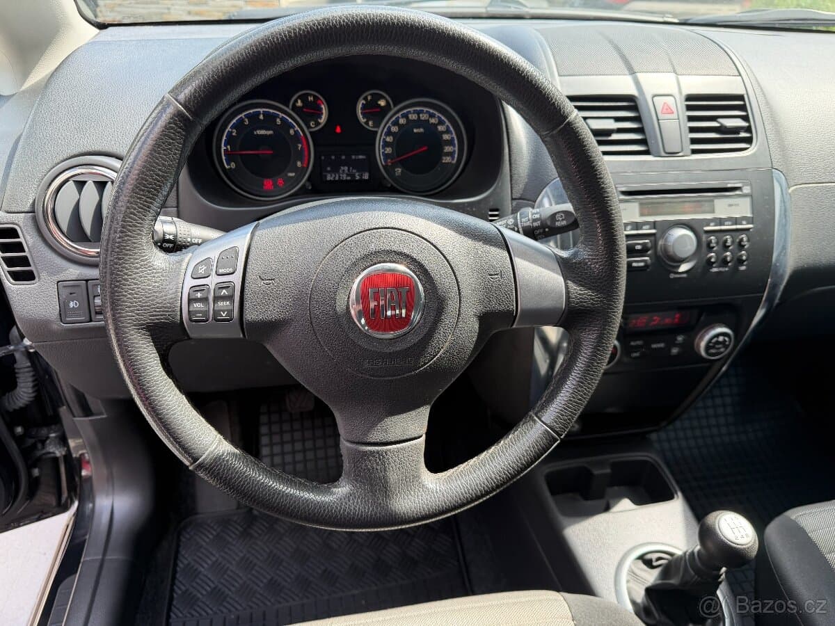 2013 Fiat SEDICI - 12