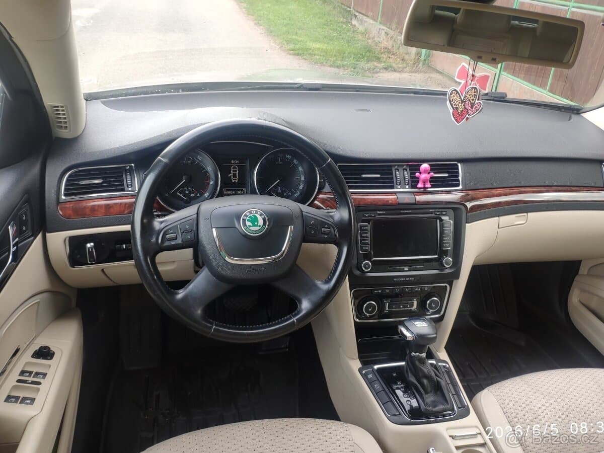 2008 Škoda SUPERB - 12