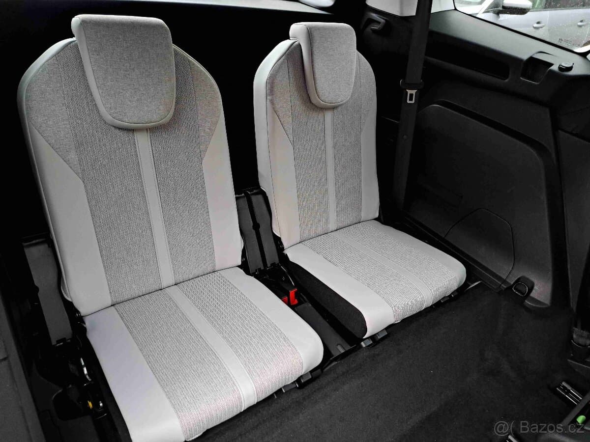 2019 Peugeot 5008 - 12