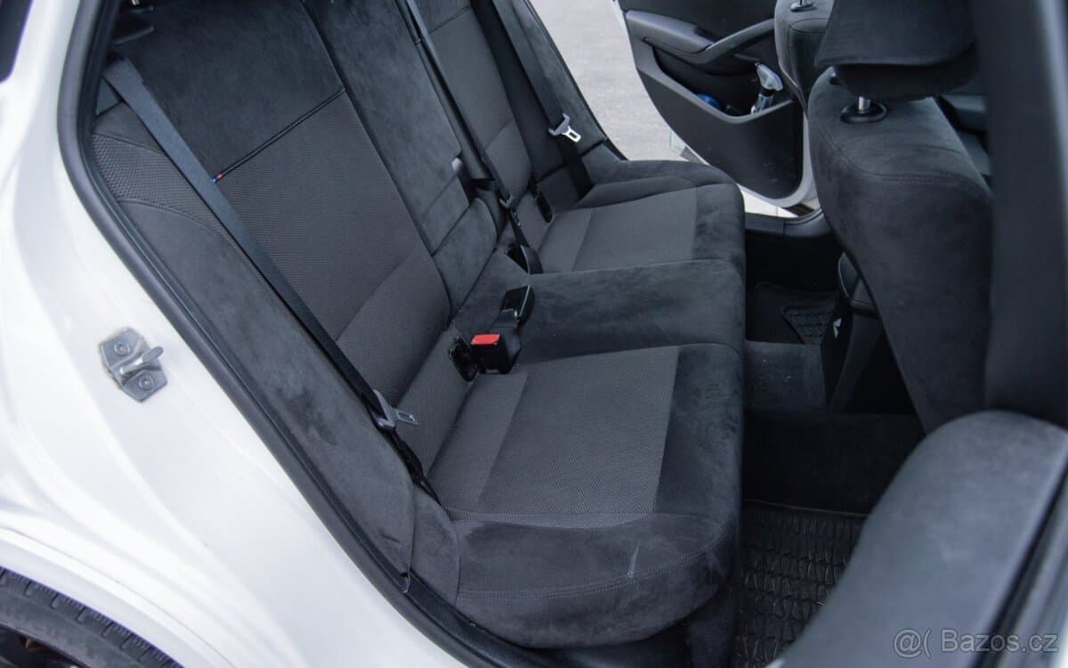2014 BMW X1 - 12