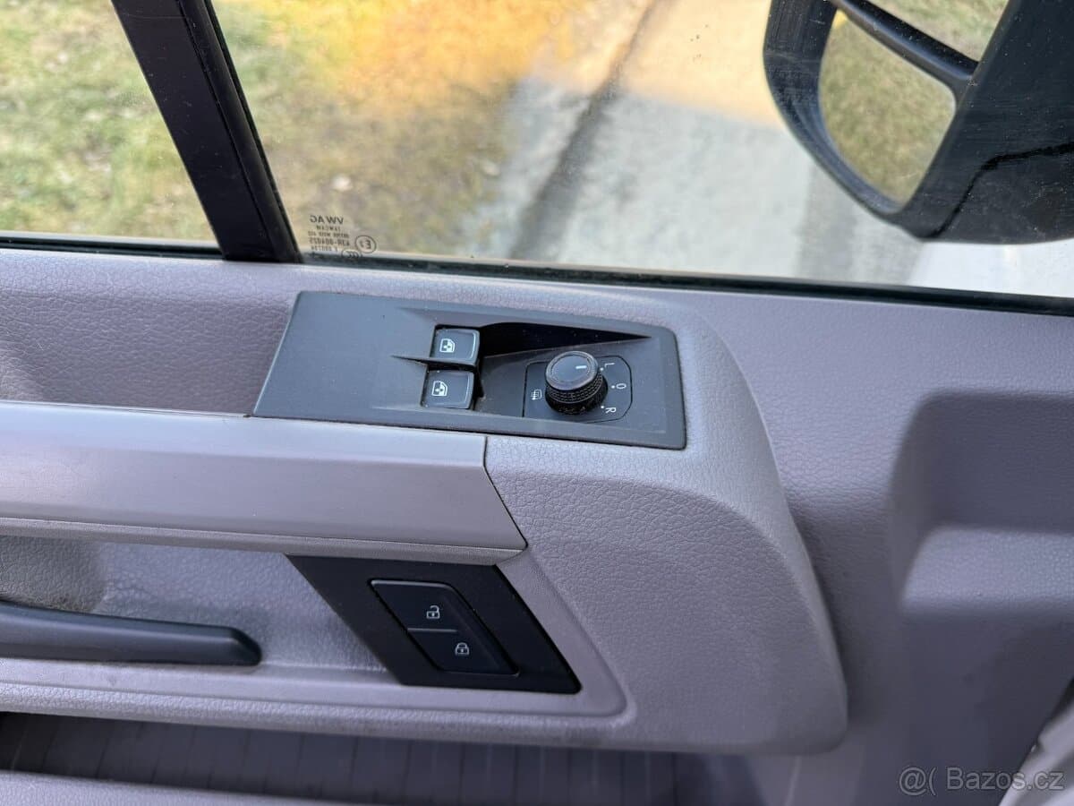 2019 Volkswagen OSTATNÍ - 12