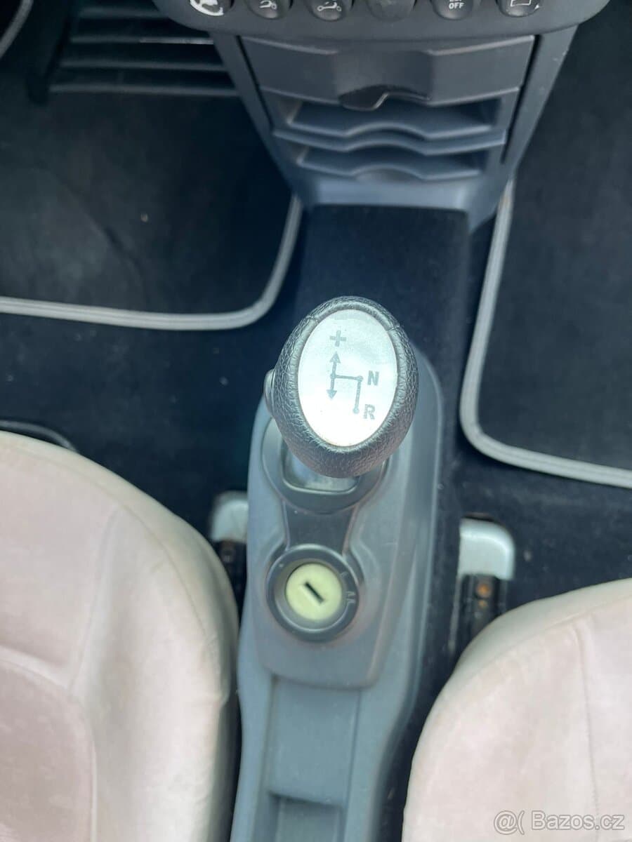 2007 Smart ROADSTER - 12