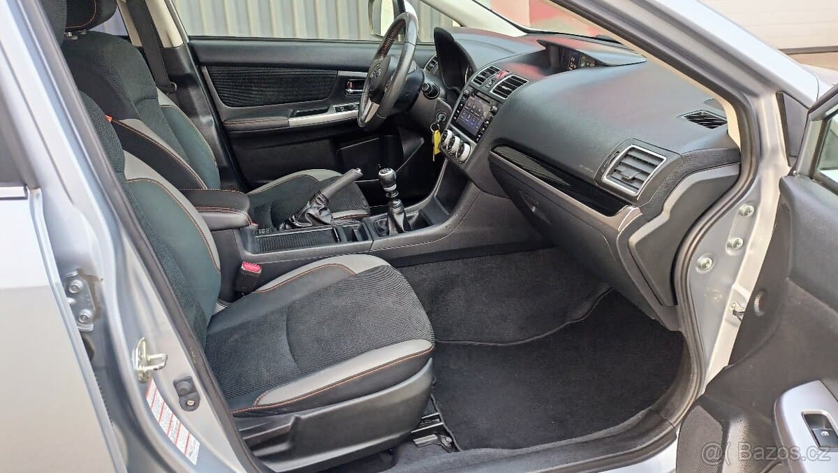 2017 Subaru XV - 12