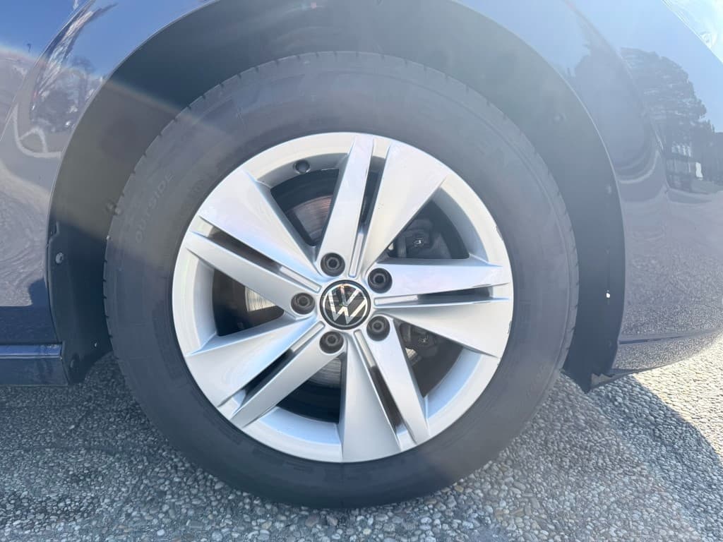 2020 Volkswagen GOLF - 12