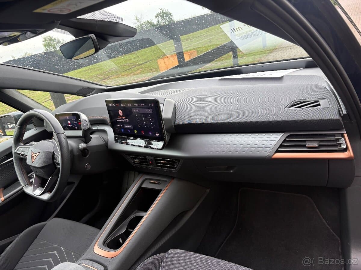 2024 Cupra BORN - 12