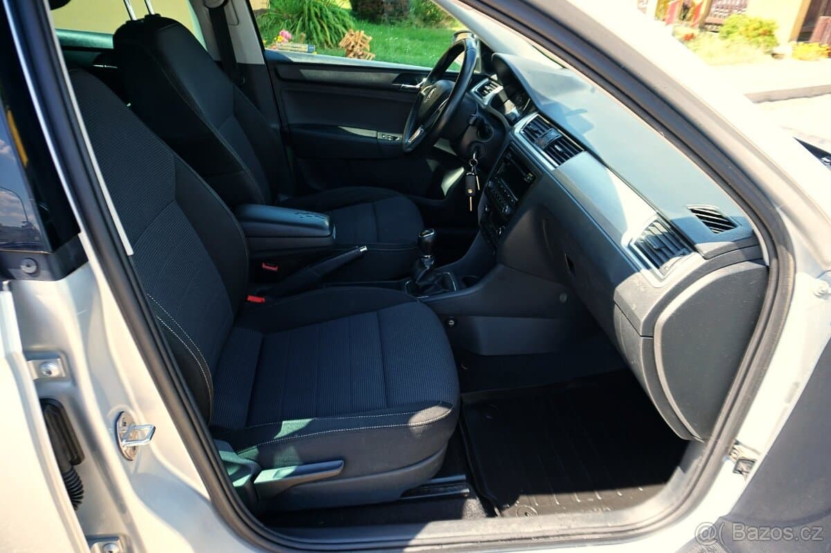 2015 Škoda RAPID - 13