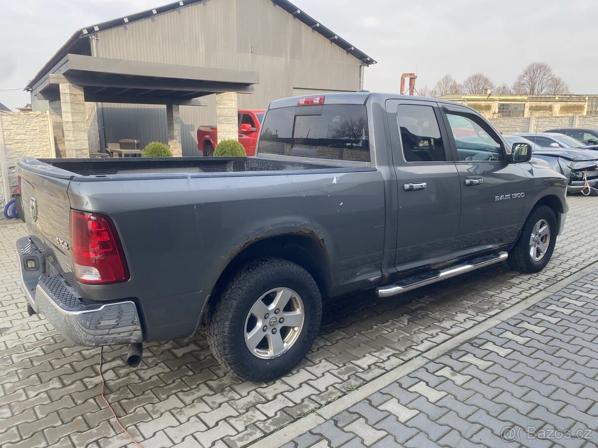 Dodge RAM - 13
