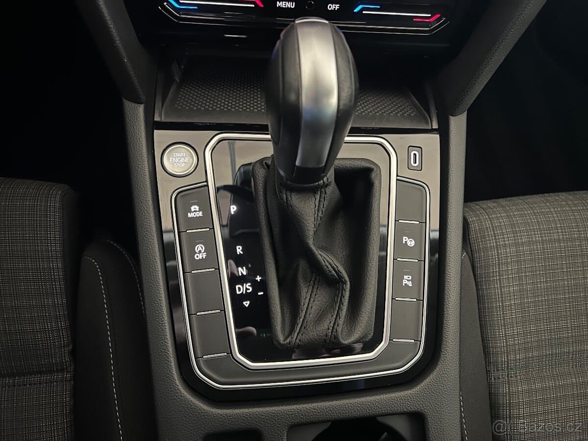 2021 Volkswagen PASSAT - 13
