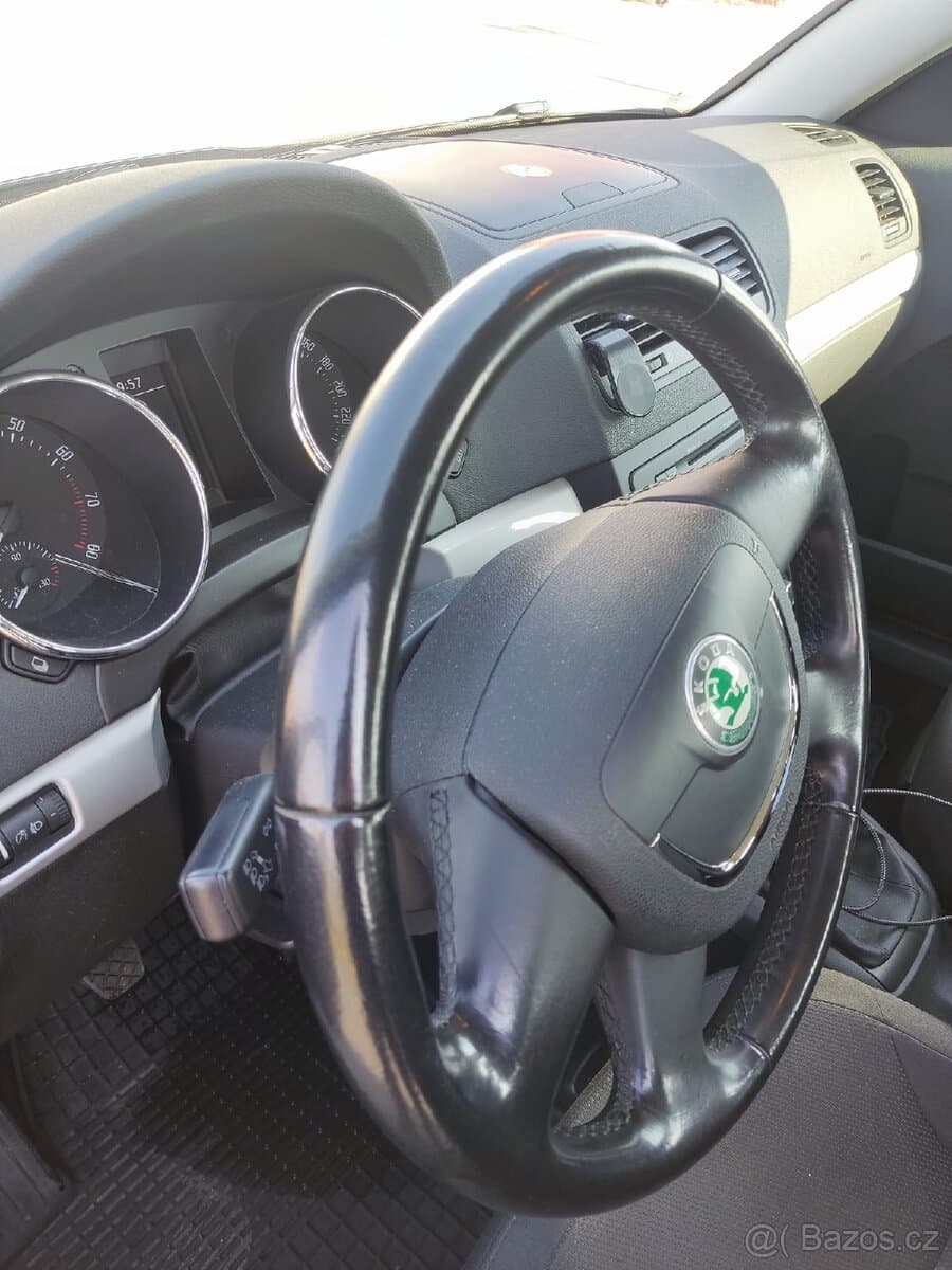 2011 Škoda YETI - 13