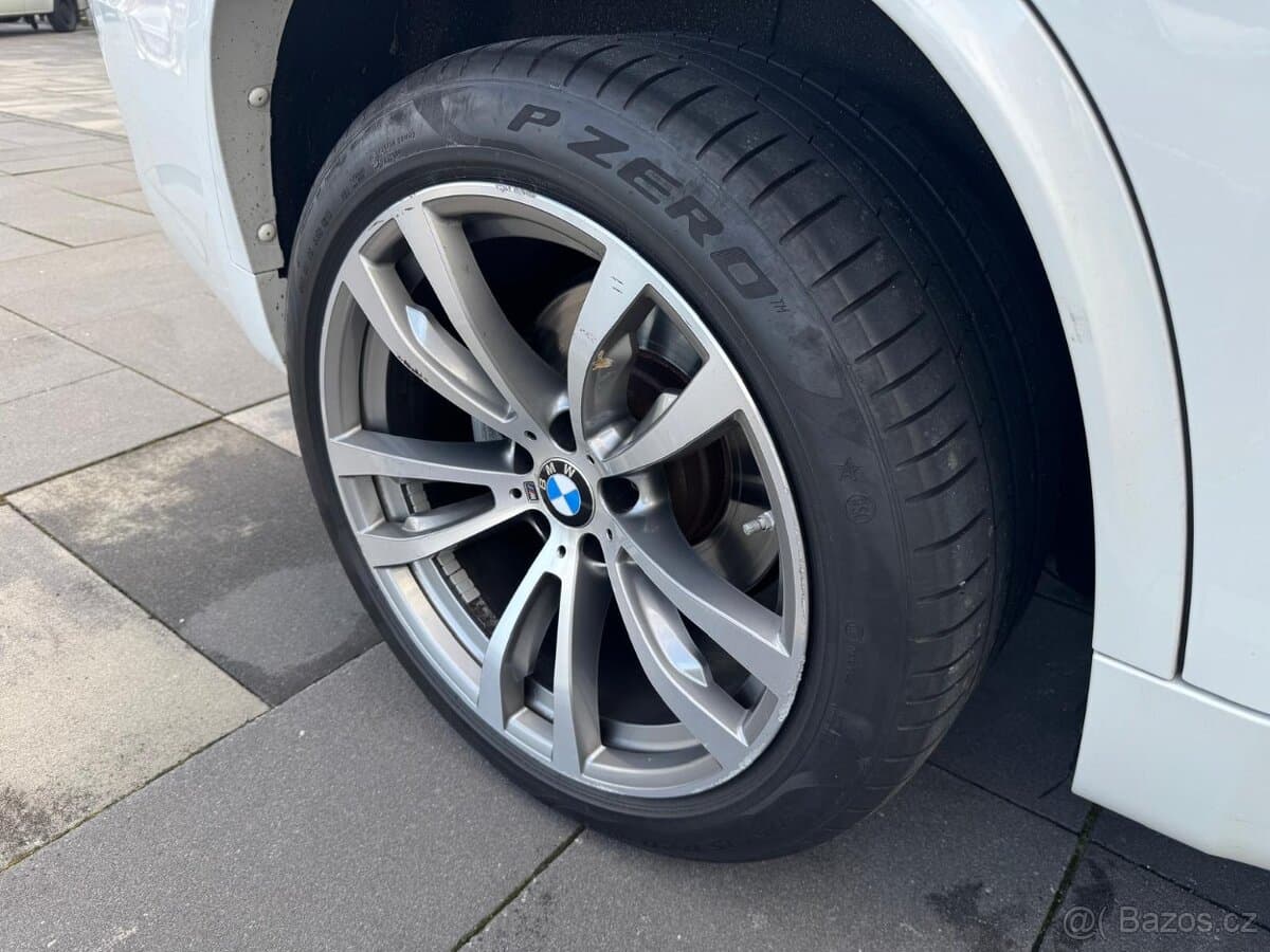 2014 BMW M5 - 13