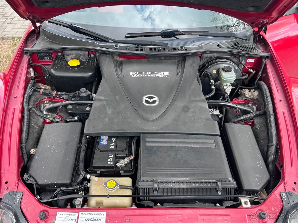 Mazda RX-8 - 13