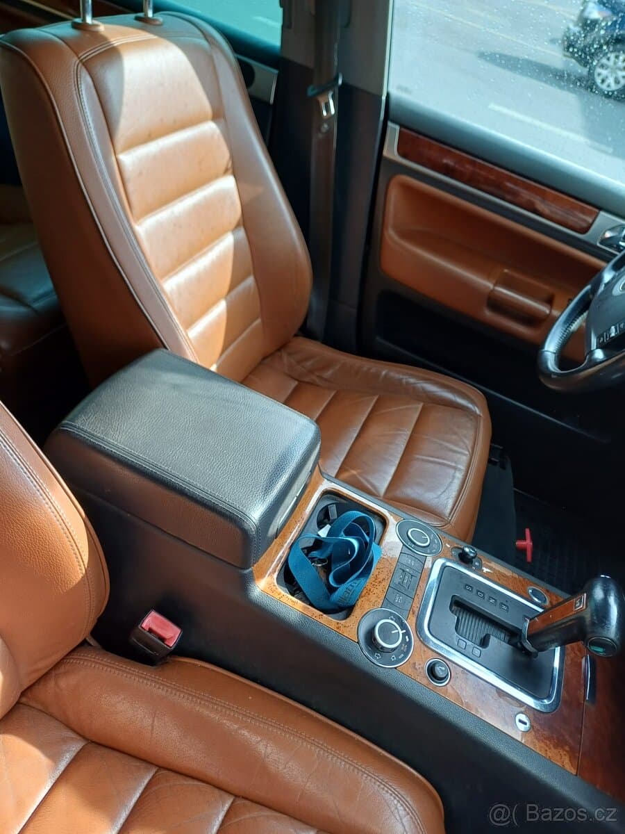 2004 Volkswagen TOUAREG - 13