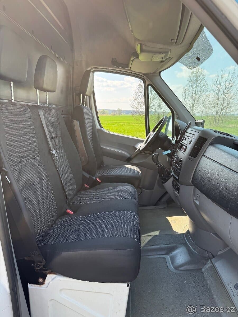 2006 Mercedes-Benz SPRINTER - 13