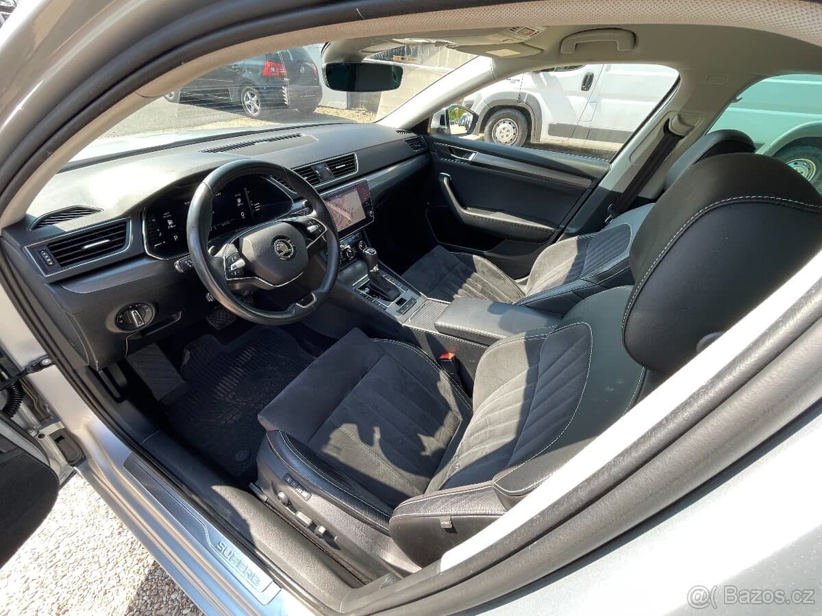 2022 Škoda SUPERB - 13