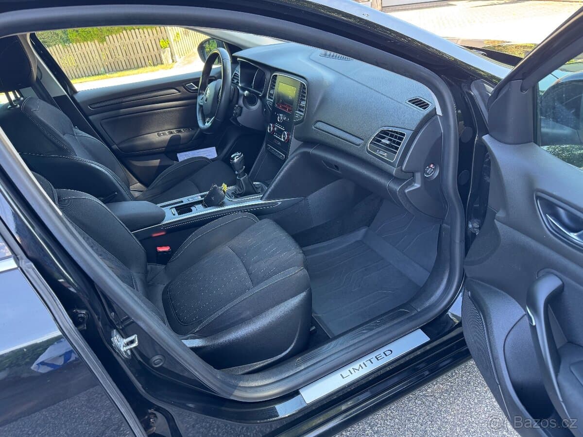 2019 Renault MEGANE - 13