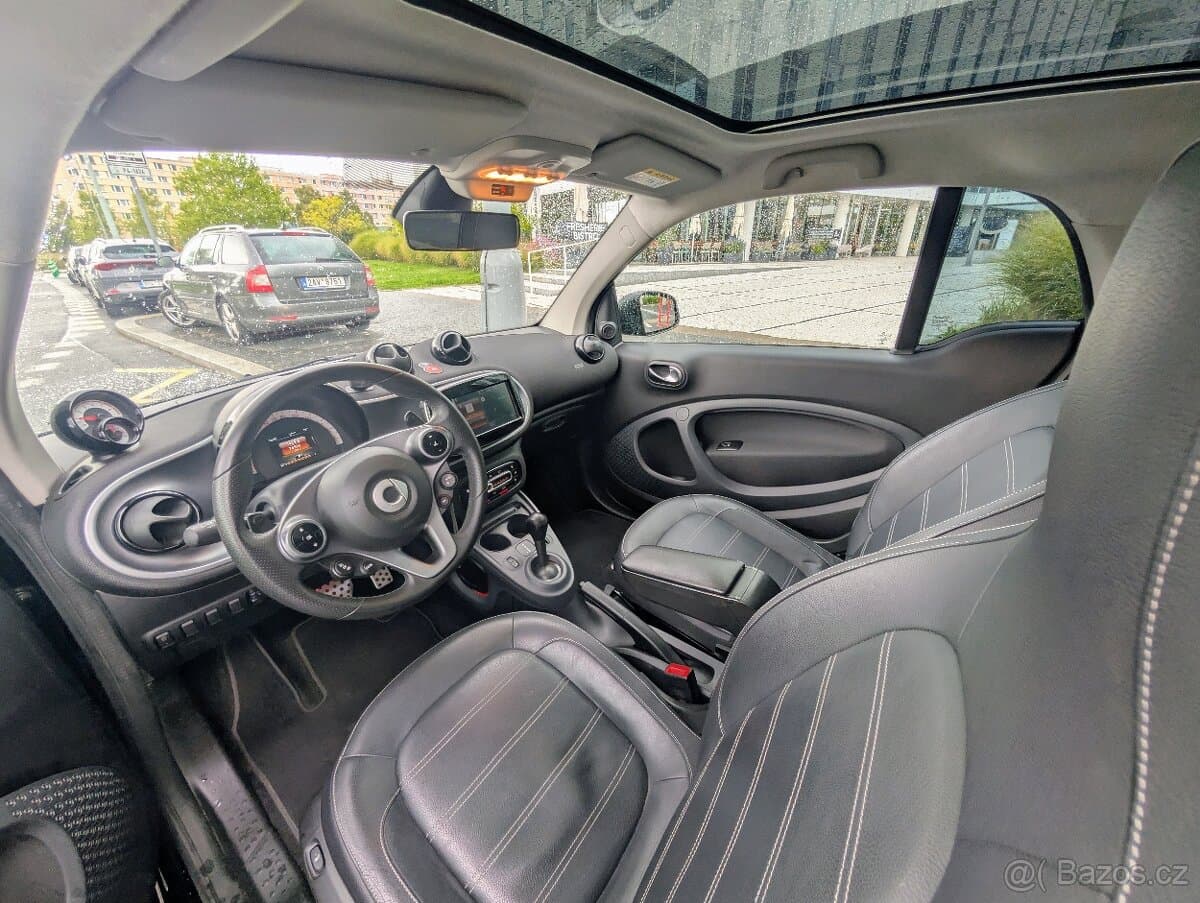 2016 Smart FORTWO - 13