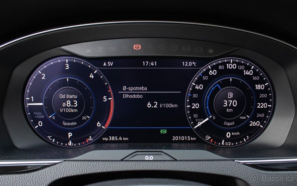 2018 Volkswagen PASSAT - 13