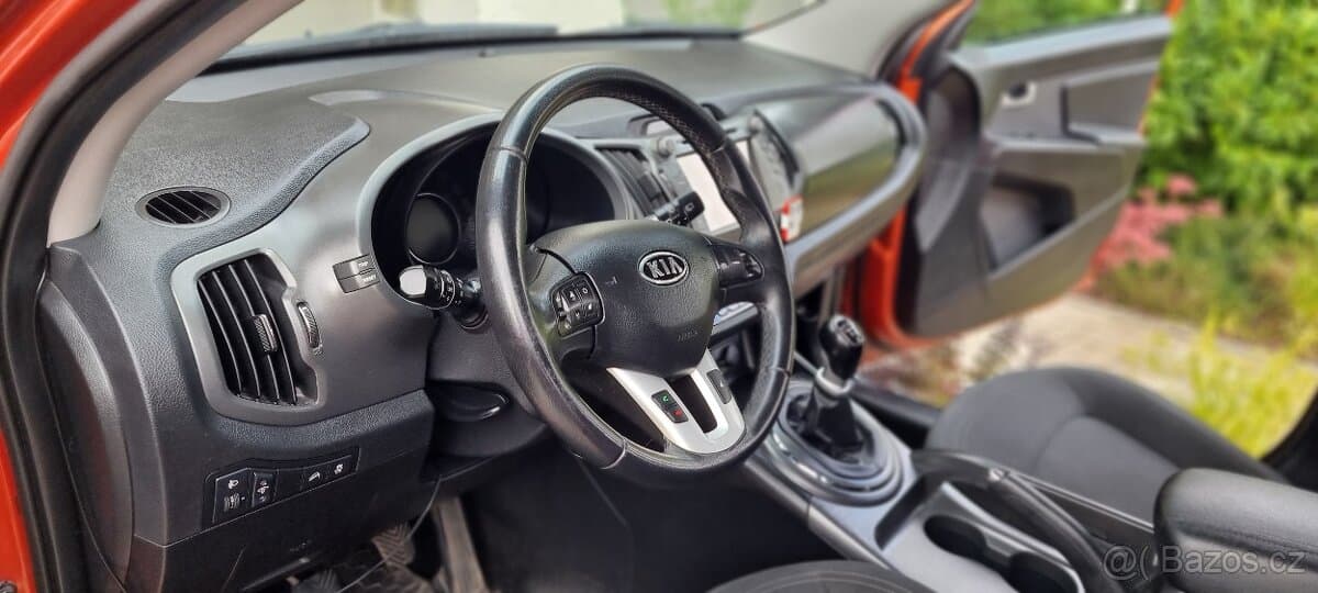 2011 Kia SPORTAGE - 13