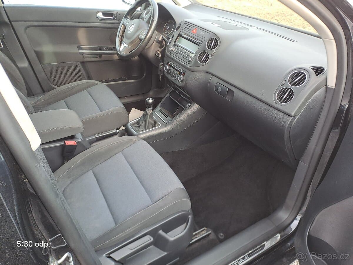 2012 Volkswagen GOLF - 13