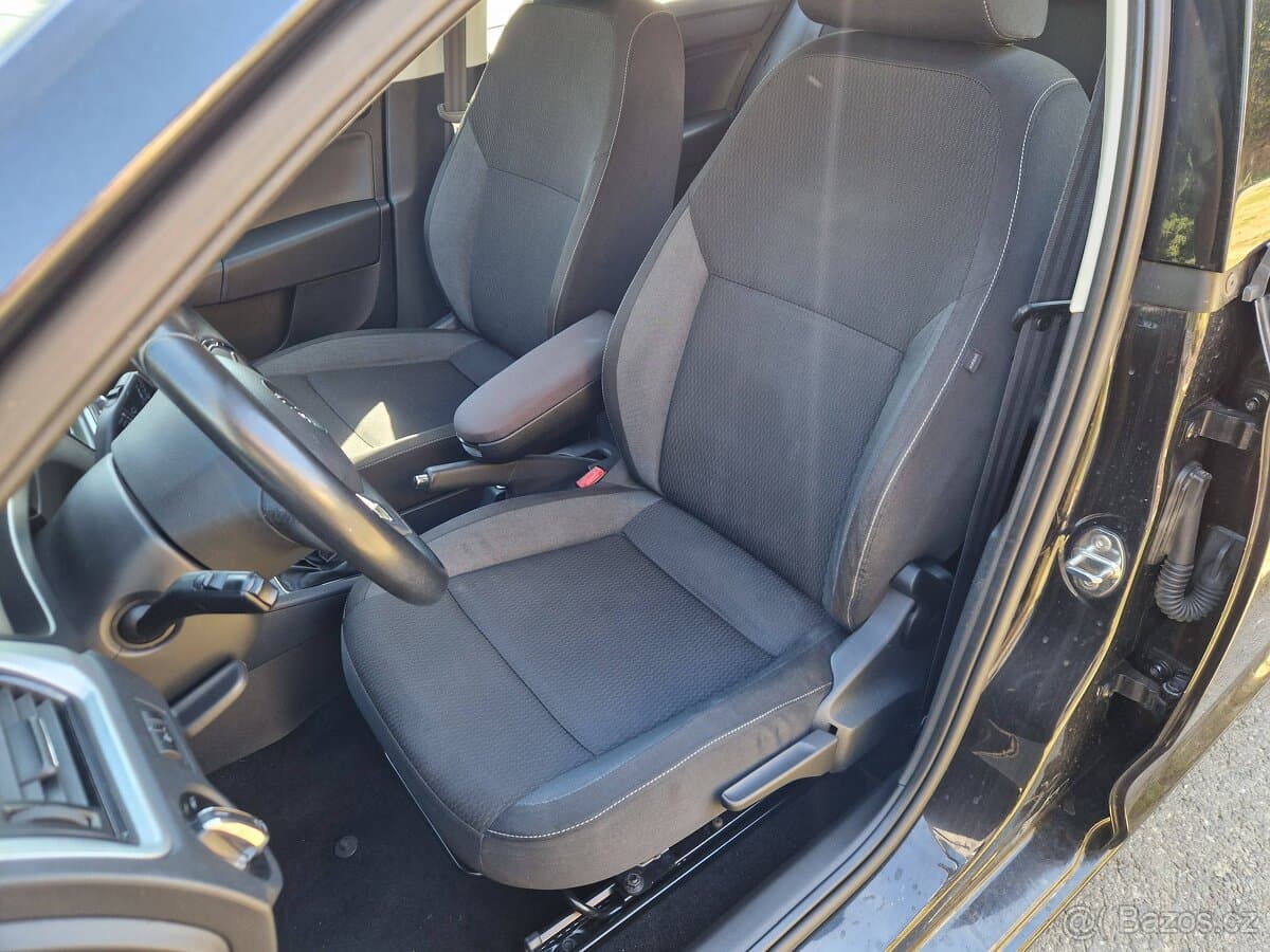 2013 Škoda RAPID - 13