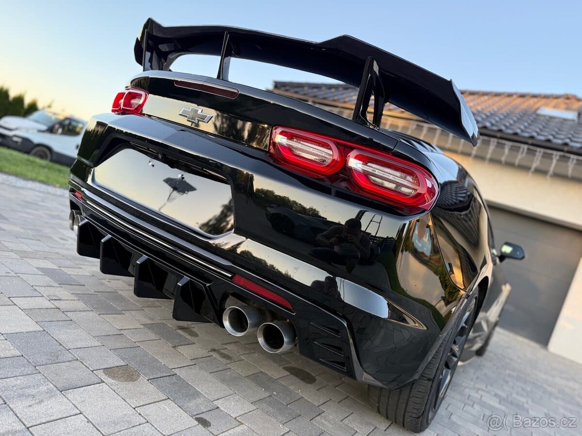 2022 Chevrolet CAMARO - 13