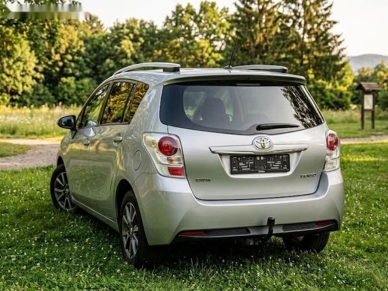 2013 Toyota VERSO - 13