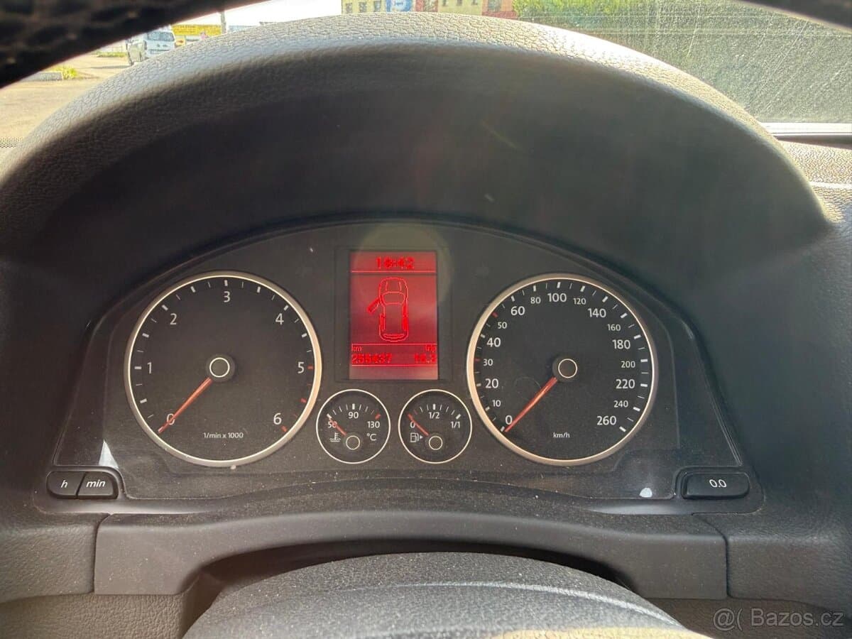 2009 Volkswagen TIGUAN - 13