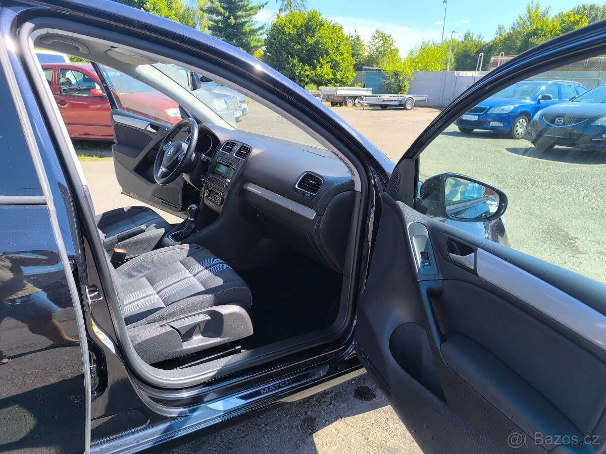 2012 Volkswagen GOLF - 13