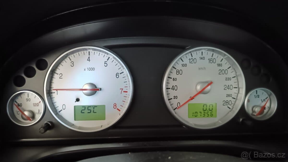 2002 Ford MONDEO - 13