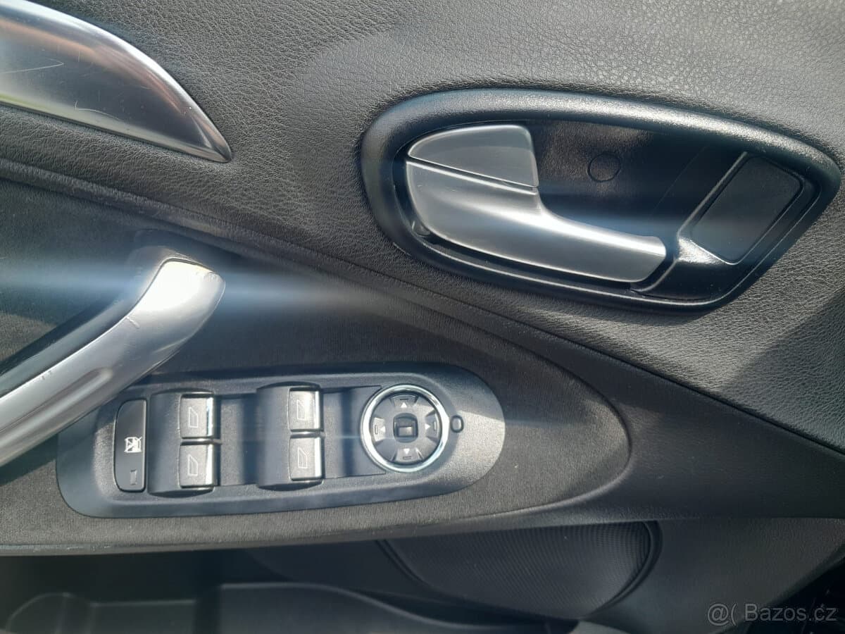 2007 Ford S-MAX - 13