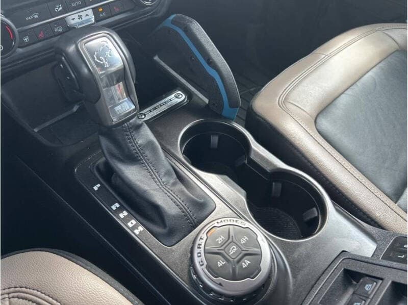 2022 Ford BRONCO - 13