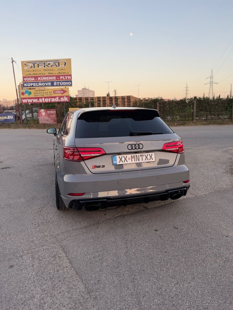 2018 Audi RS3 - 13