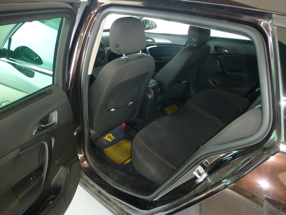 2016 Opel INSIGNIA - 13