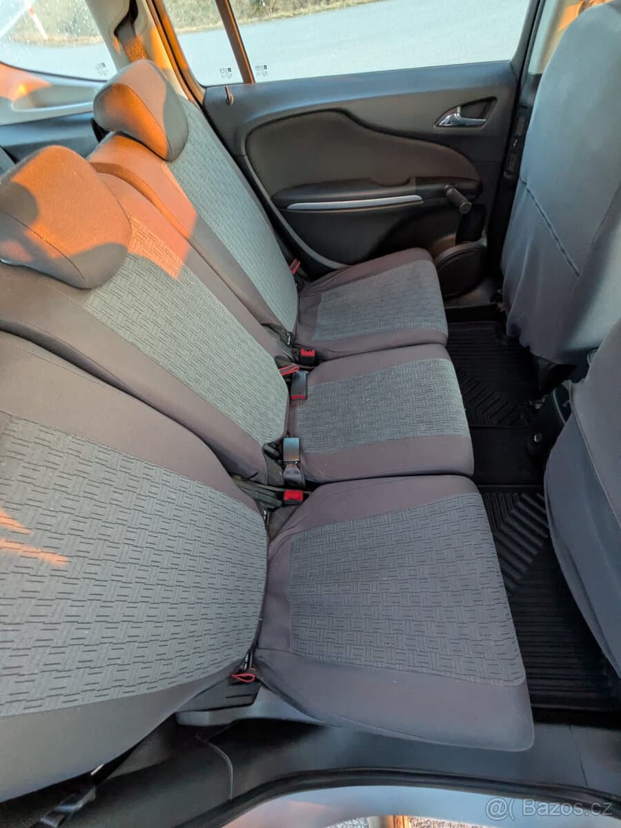 2014 Opel ZAFIRA - 13