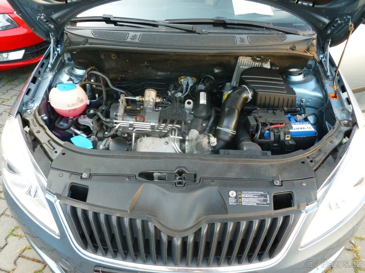 2010 Škoda FABIA - 13