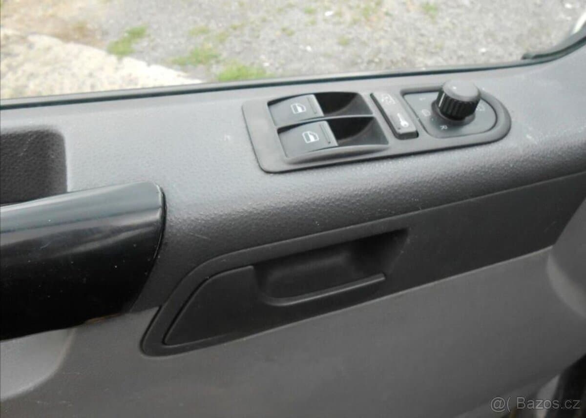 2004 Volkswagen TRANSPORTER - 13