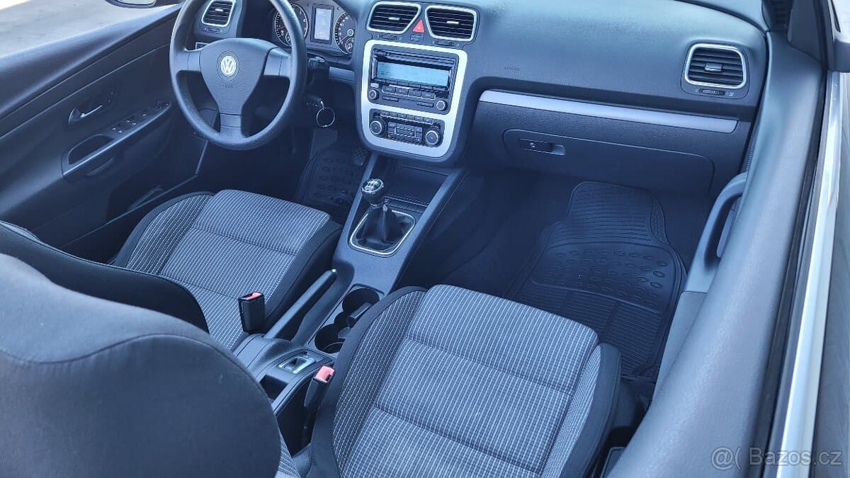 2010 Volkswagen EOS - 13
