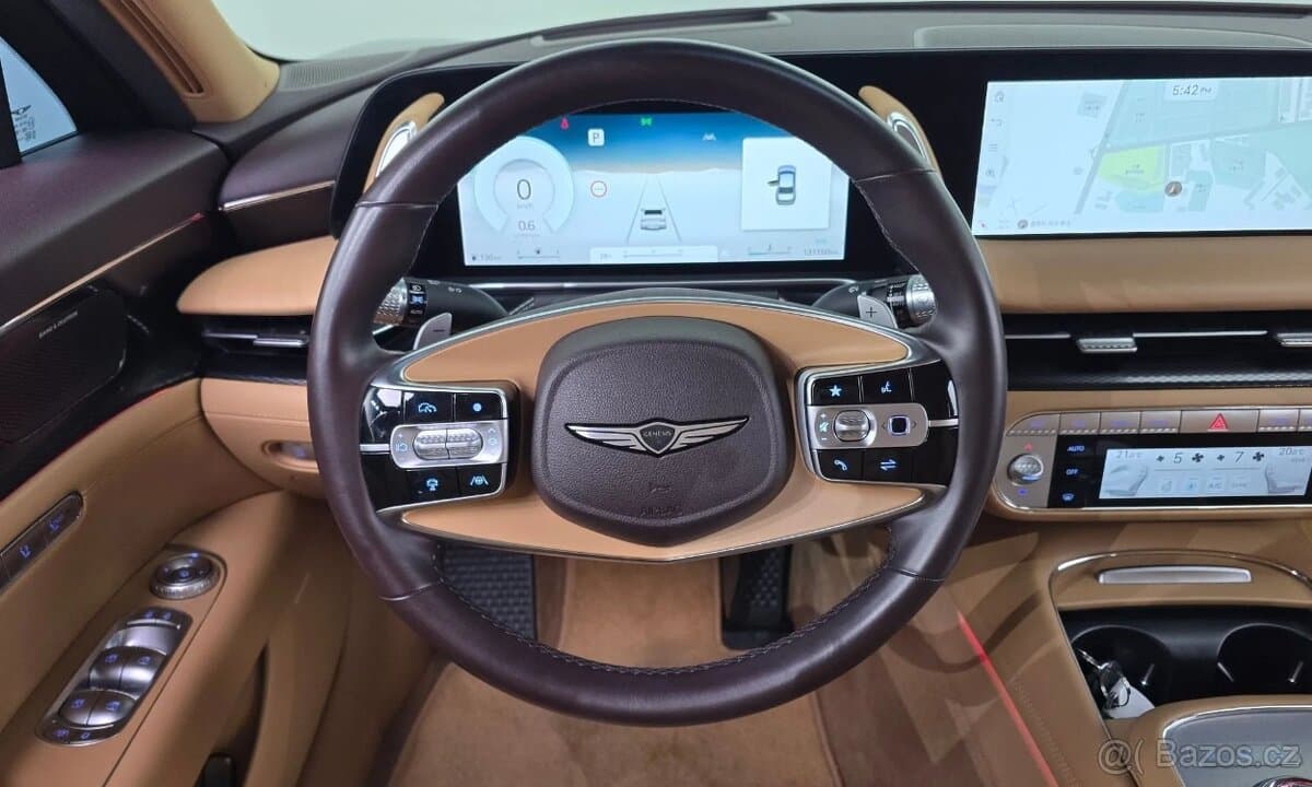2022 Genesis G90 - 13