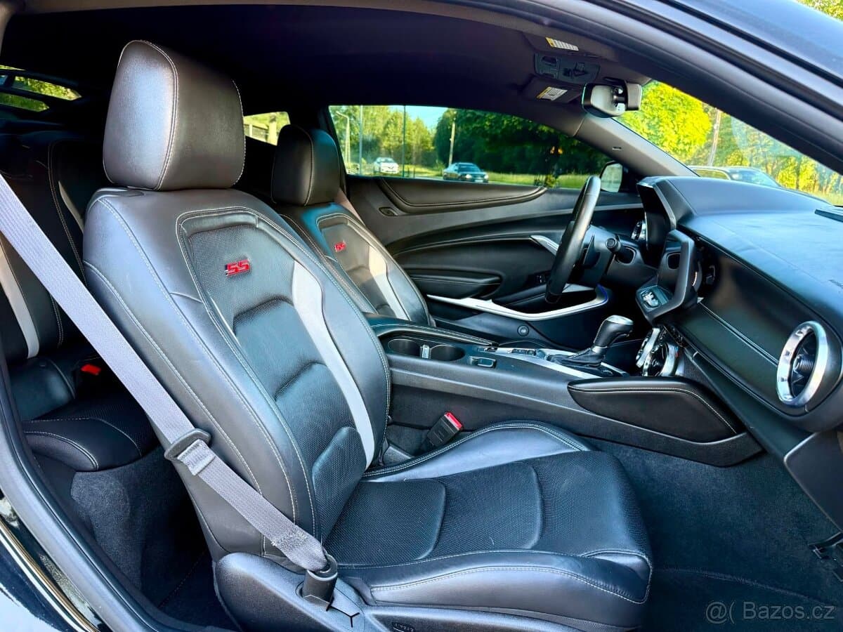 2017 Chevrolet CAMARO - 13