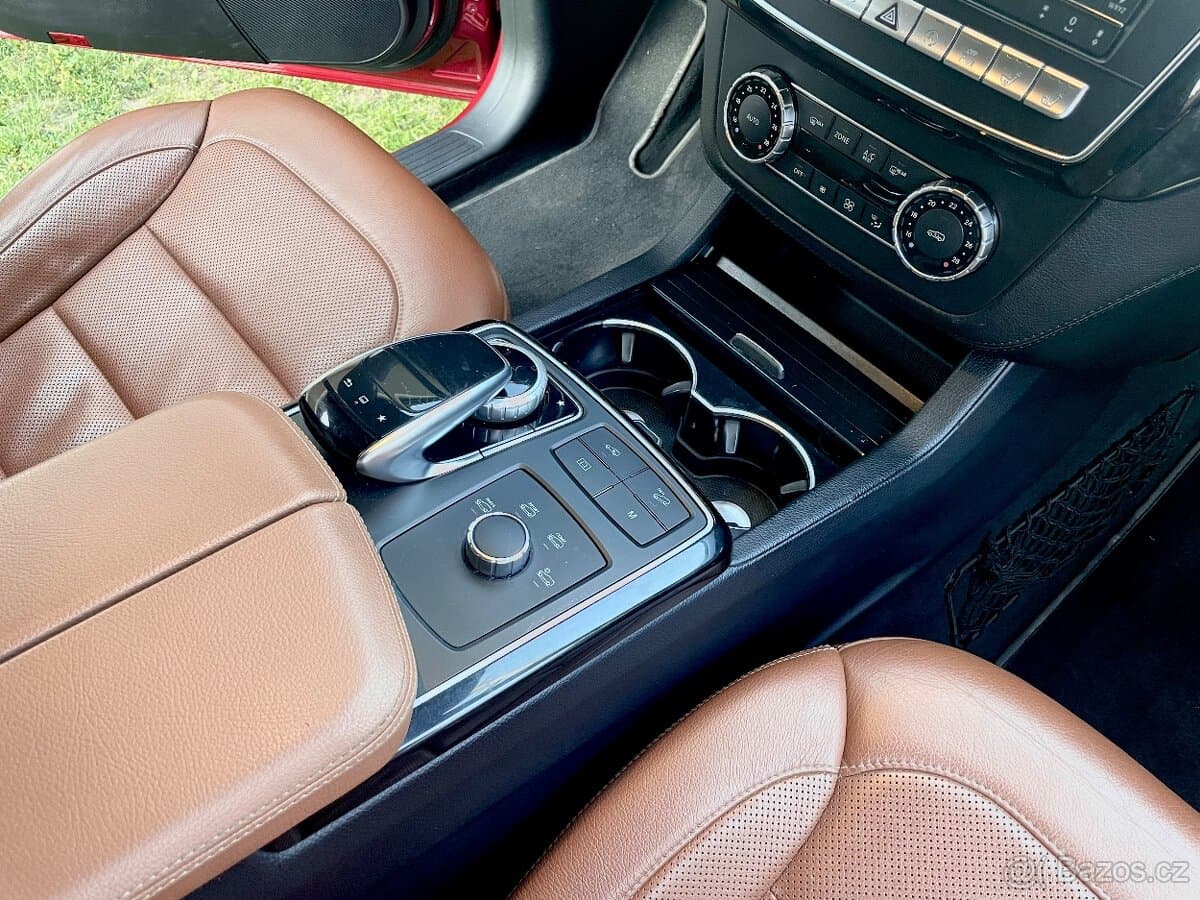 2017 Mercedes-Benz GL - 13