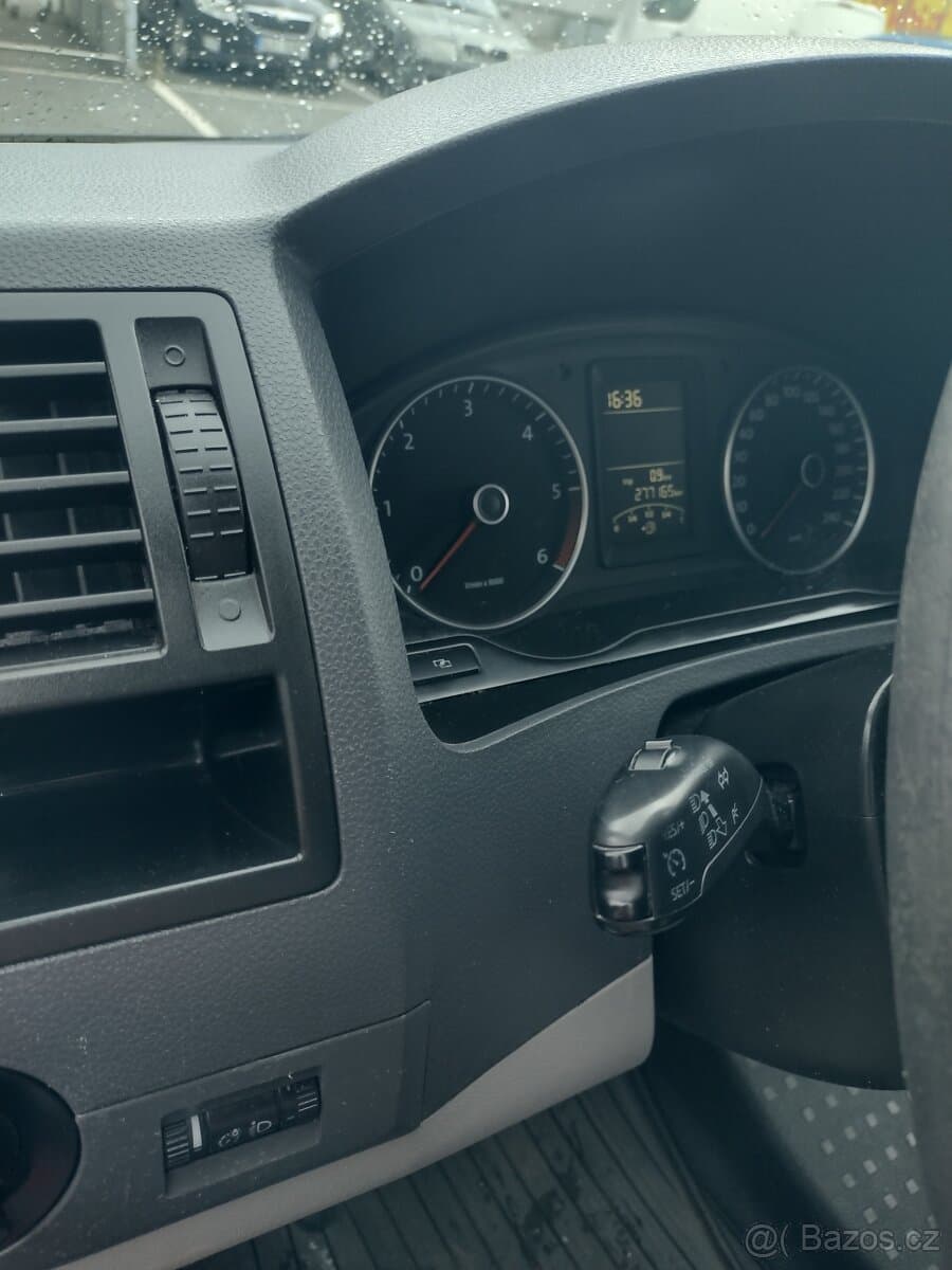 2012 Volkswagen TRANSPORTER - 13