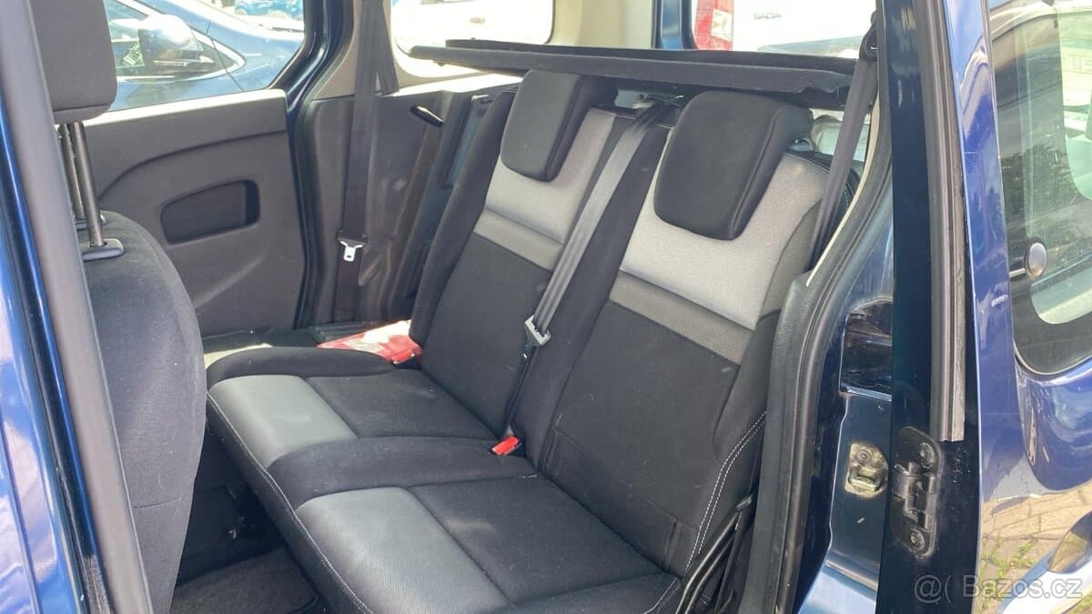 2018 Renault KANGOO - 13